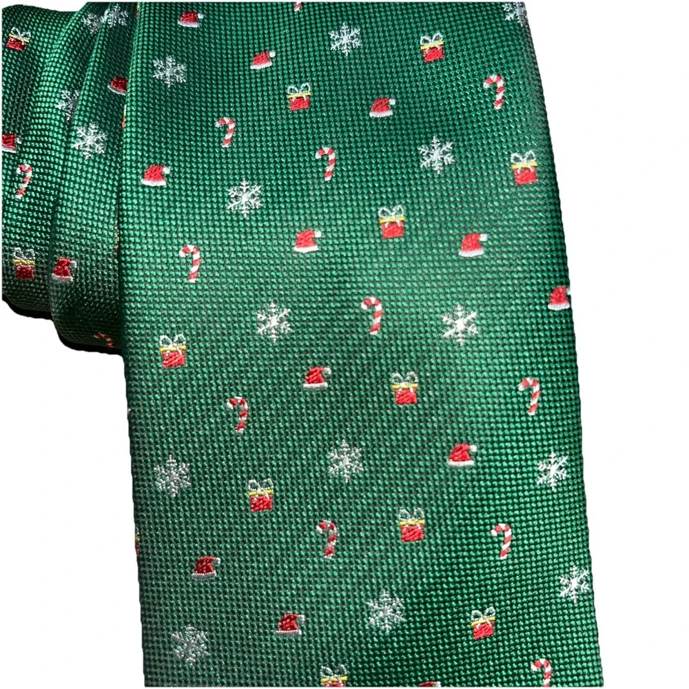 Club Room Silk Blend Christmas Tie Candy Canes Snowflakes Santa Hat Presents 59
